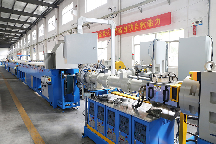 The Versatility of Rubber Extrusion: Small Rubber Extruder Machines and Rubber Extrusion Lines